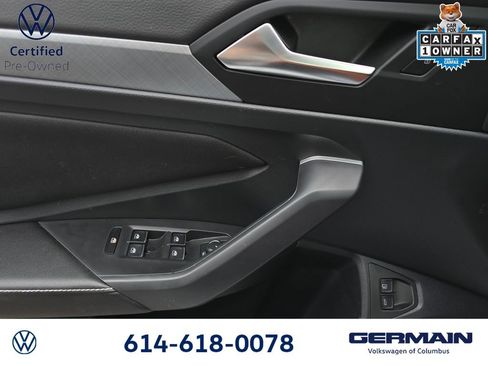 Certified 2023 Volkswagen Jetta SE w/ Panoramic Sunroof Package FWD image 26