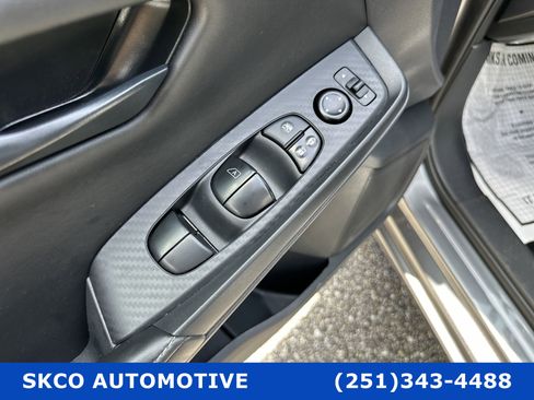 Used 2025 Nissan Sentra S image 22