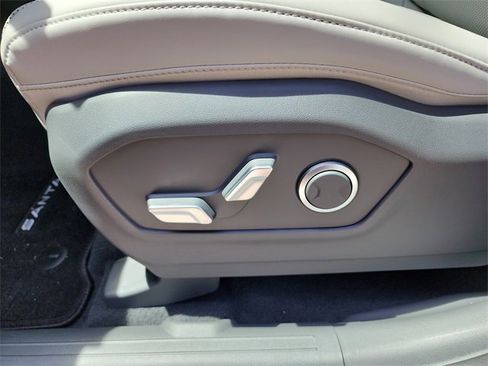 New 2025 Hyundai Santa Fe SEL image 18