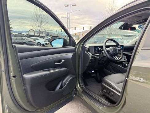 Certified 2025 Hyundai Tucson SEL image 11