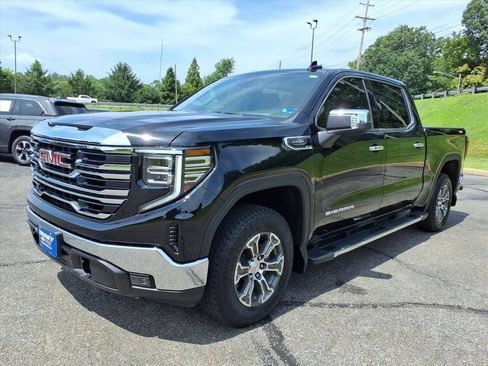 Used 2026 GMC Sierra 1500 SLT w/ SLT Convenience Package AWD/4WD image 7