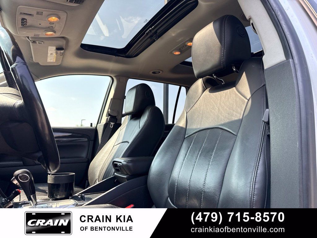 Used 2016 Buick Enclave Premium w/ Experience Buick Package AWD/4WD image 17