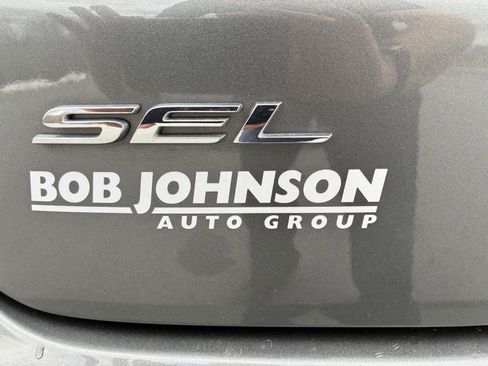 Used 2023 Ford Edge SEL w/ Convenience Package AWD/4WD image 9