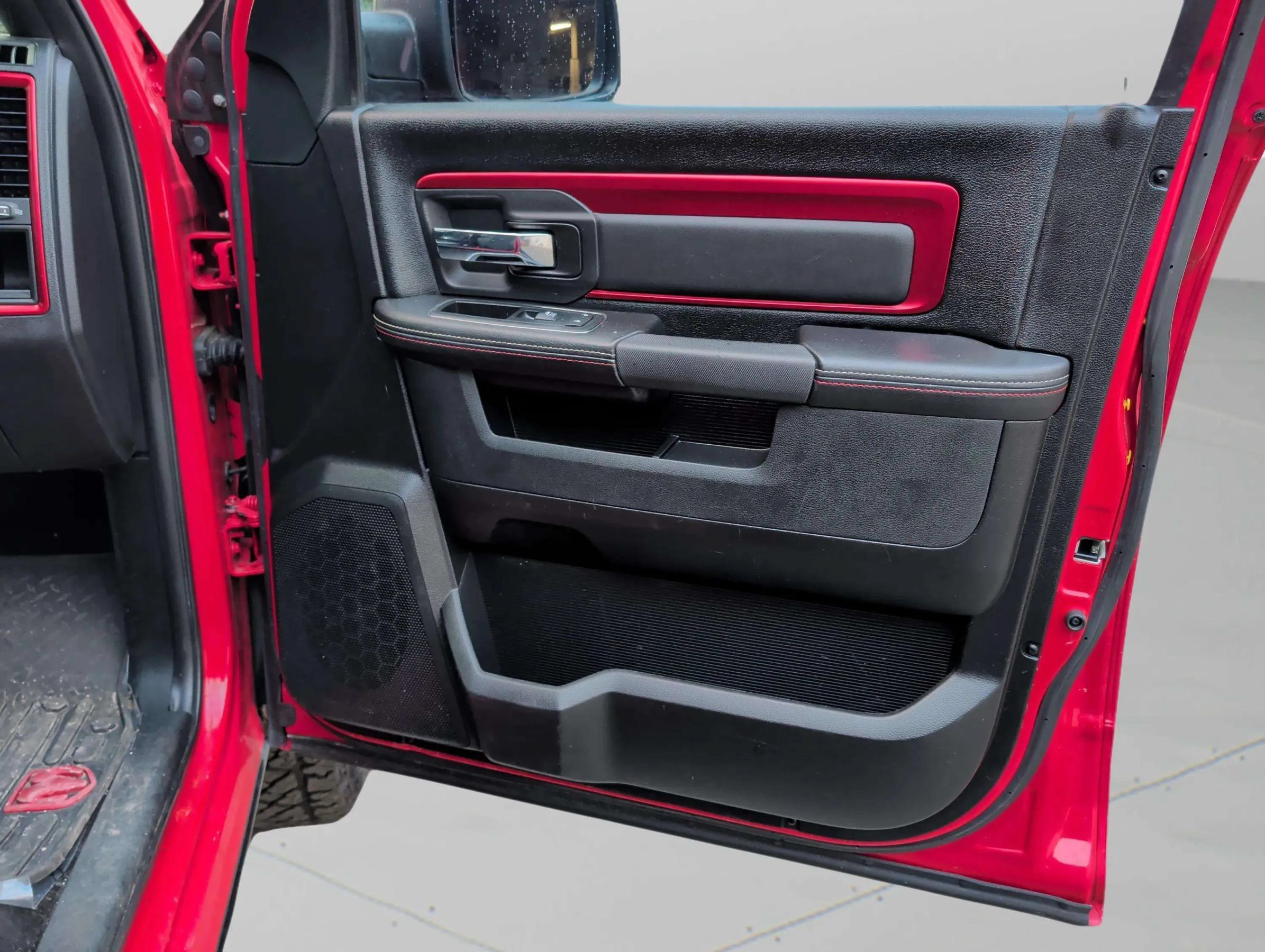 Used 2017 RAM 1500 Rebel w/ Luxury Group AWD/4WD image 24