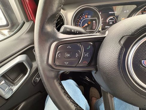 Used 2021 Jeep Wrangler Sport image 16