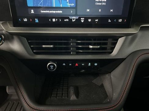 Used 2025 Ford Explorer ST w/ Sun And Sound Package AWD/4WD image 18