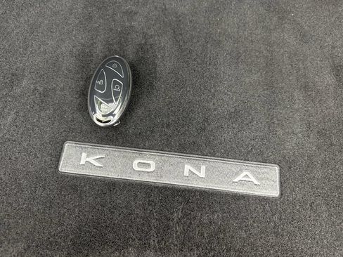 Used 2024 Hyundai Kona Limited FWD image 78