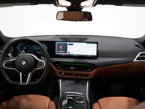 Used 2025 BMW 330i xDrive Sedan w/ M Sport Package image 13