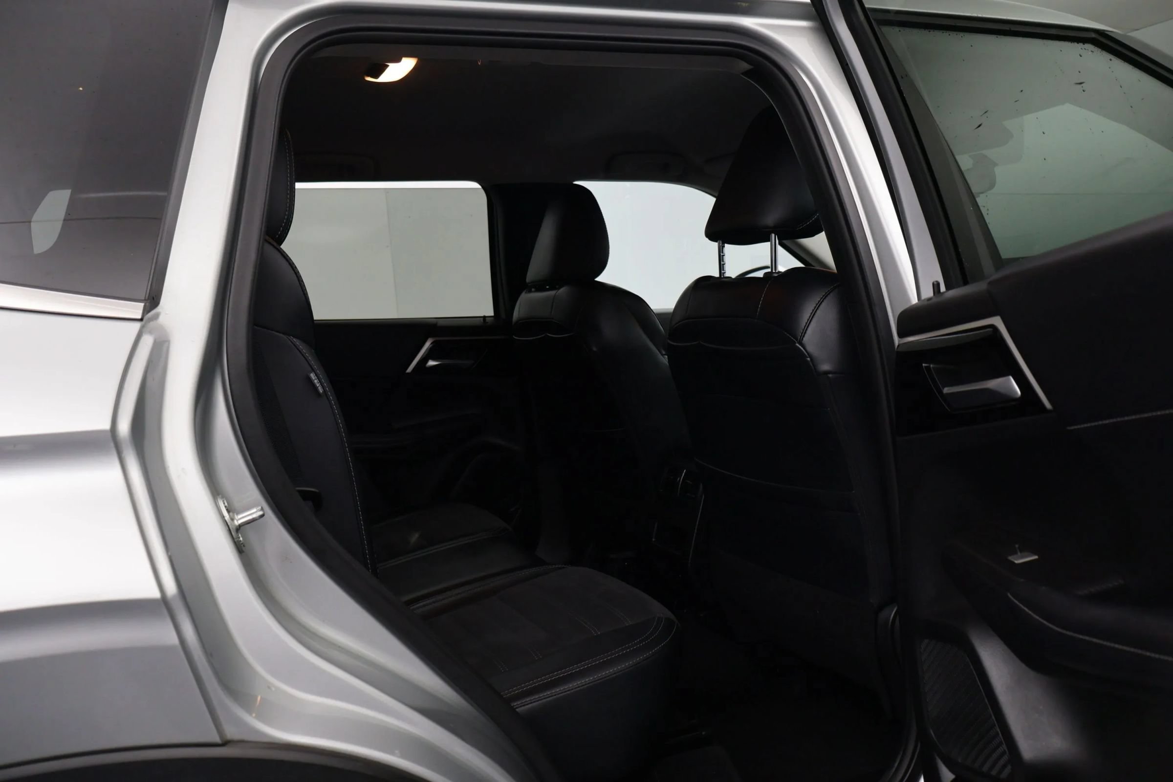 Used 2024 Mitsubishi Outlander Ralliart AWD/4WD image 15