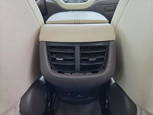 Used 2024 Chevrolet Malibu LT FWD image 15
