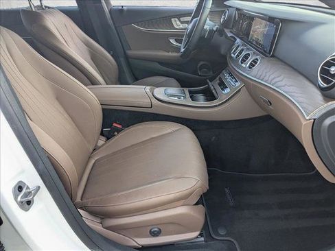 Used 2023 Mercedes-Benz E 350 E 350 image 22