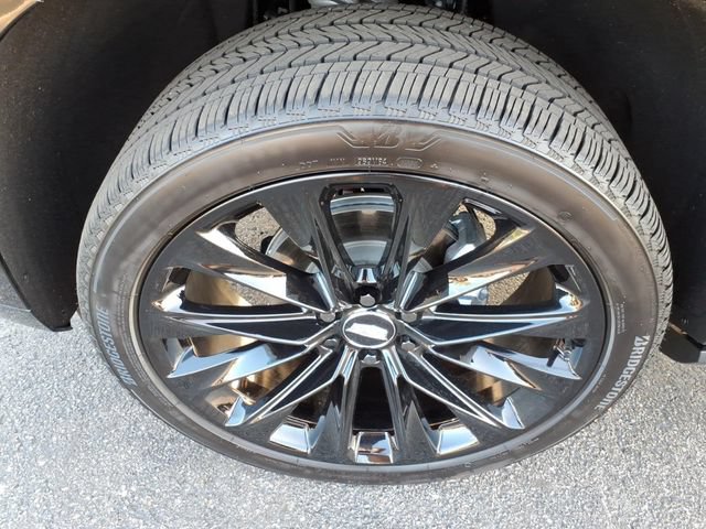 Certified 2026 Cadillac Escalade Platinum Sport w/ LPO, ONYX Package AWD/4WD image 12