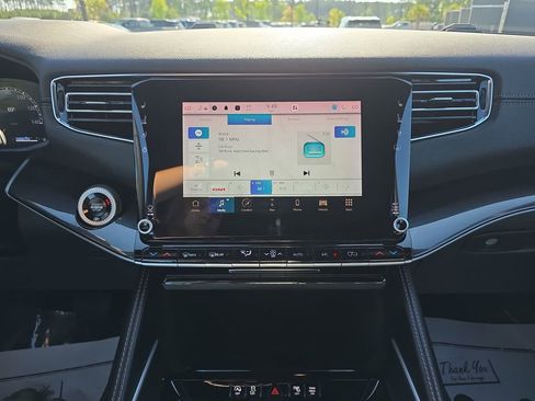 Used 2024 Jeep Wagoneer 4WD image 25