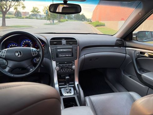 Used 2004 Acura TL FWD image 8