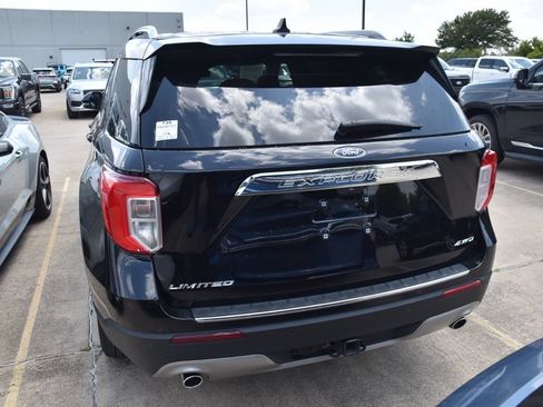 Used 2024 Ford Explorer Limited w/ Limited Technology Package AWD/4WD image 8