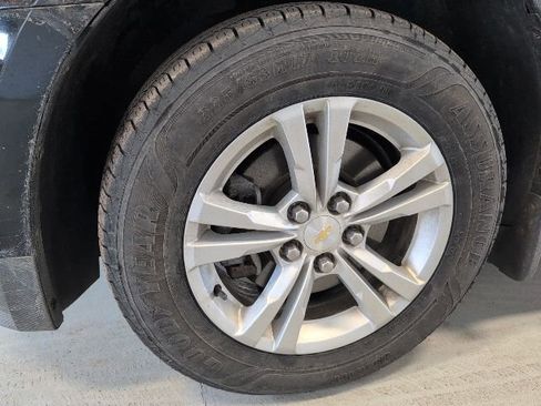 Used 2016 Chevrolet Equinox LS image 9