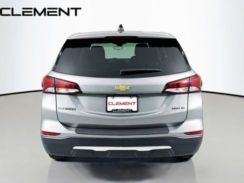 Used 2023 Chevrolet Equinox LT AWD/4WD image 8