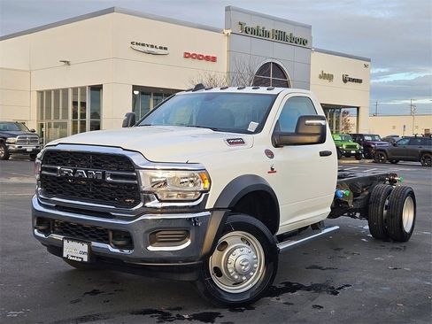 New 2024 RAM 4500 Tradesman image 2