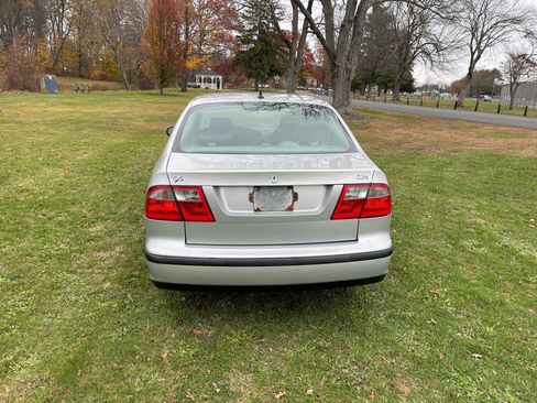 Used 2003 Saab 9-5 Linear image 23