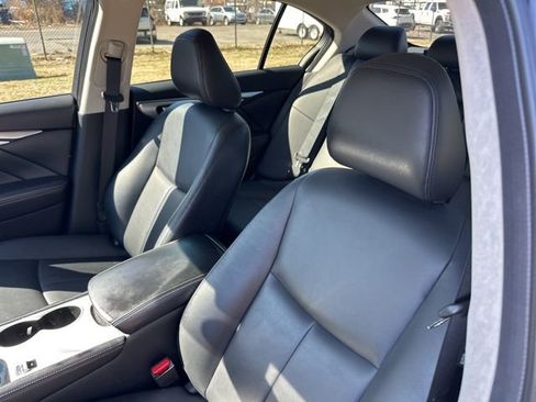 Used 2020 INFINITI Q50 Luxe w/ Essential Package (3.0T Luxe) image 20