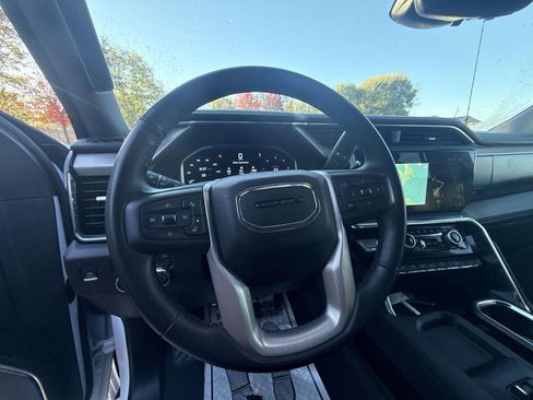 Used 2024 GMC Sierra 2500 Denali w/ Denali Reserve Package image 40