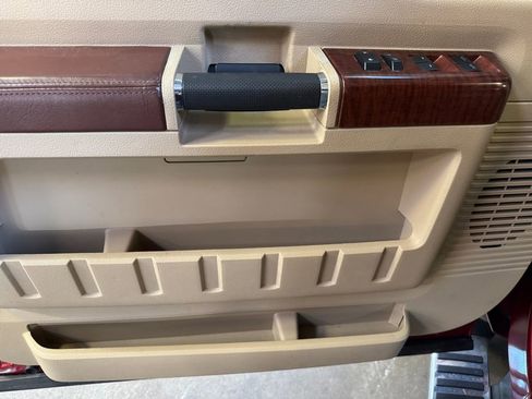 Used 2014 Ford F450 King Ranch w/ King Ranch Chrome Package image 19