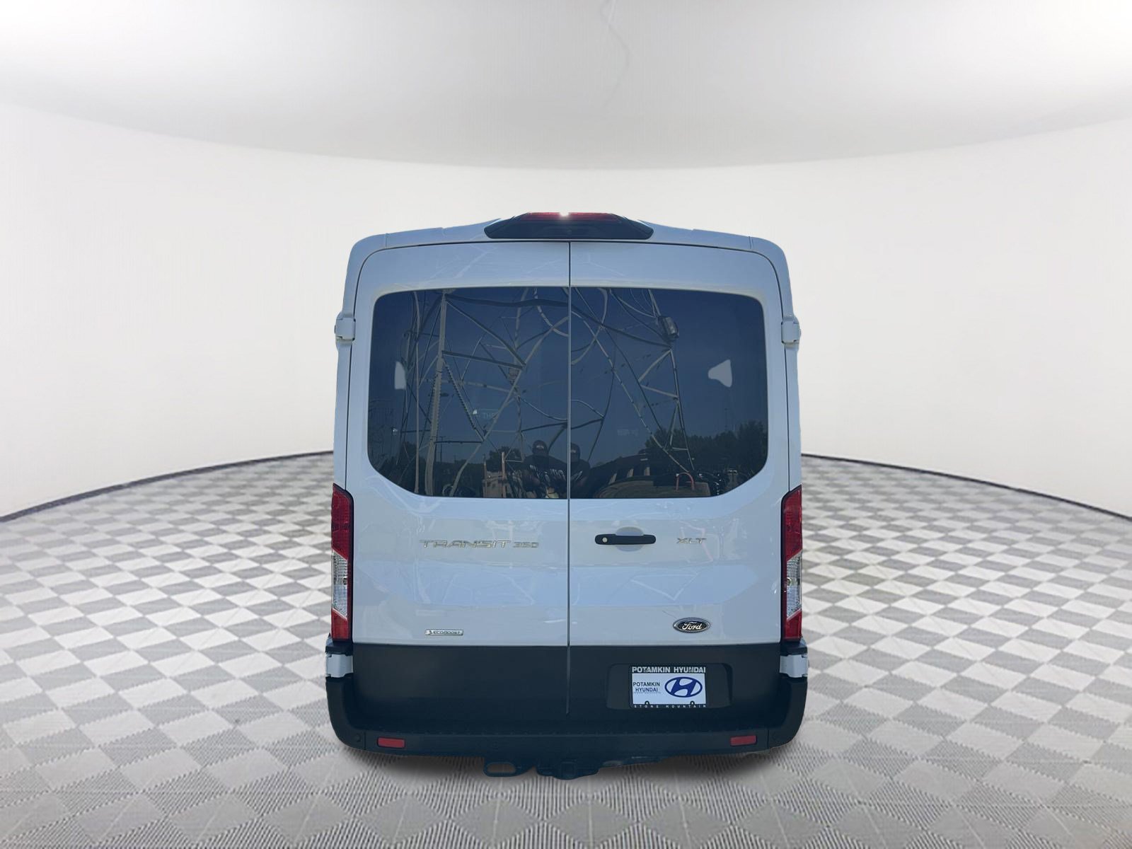 Used 2022 Ford Transit 350 XLT RWD image 6