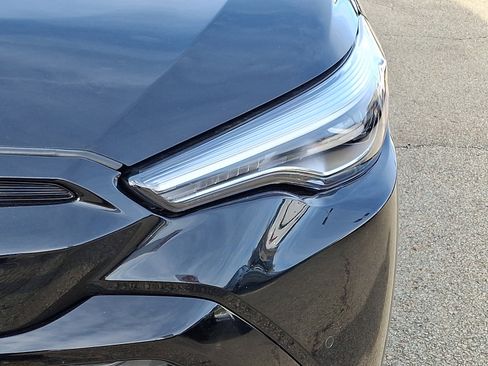 Certified 2023 Toyota Corolla Cross AWD Hybrid image 9