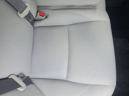 Used 2011 Lexus ES 350 FWD image 28
