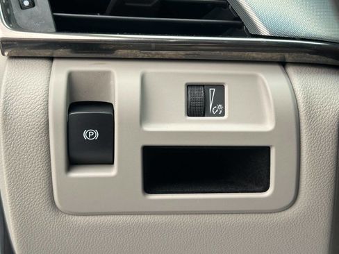 Used 2017 Cadillac CTS Luxury image 29