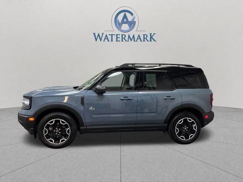 Used 2025 Ford Bronco Sport Outer Banks w/ Outer Banks Tech Package+ AWD/4WD image 2