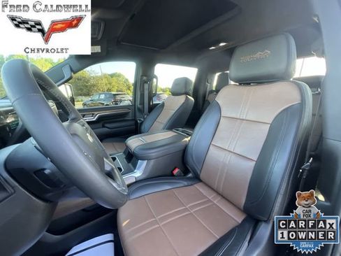 Used 2024 Chevrolet Silverado 3500 High Country w/ High Country Premium Package AWD/4WD image 25