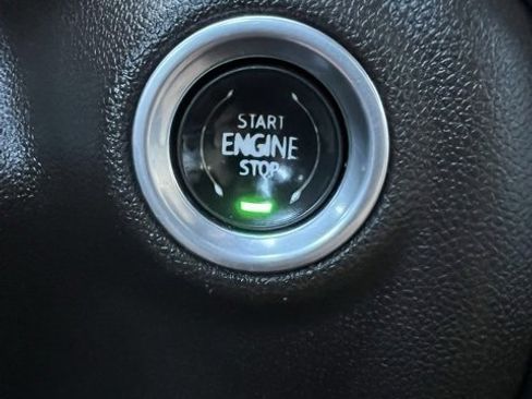 Used 2020 GMC Sierra 2500 SLT w/ SLT Premium Plus Package image 32