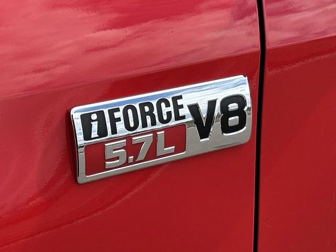 Used 2010 Toyota Tundra 4x4 Double Cab image 30