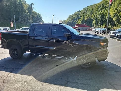 Certified 2025 Chevrolet Silverado 1500 Custom Trail Boss w/ Midnight Edition AWD/4WD image 6