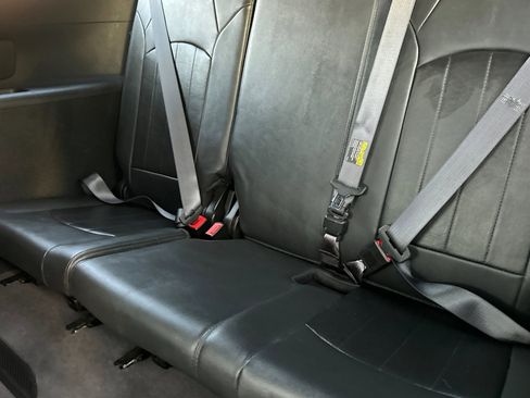 Used 2012 Buick Enclave Premium w/ Trailering Provision Package image 34