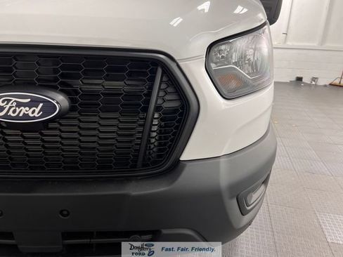 New 2026 Ford Transit 250 148 Medium Roof w/ Load Area Protection Package RWD image 15