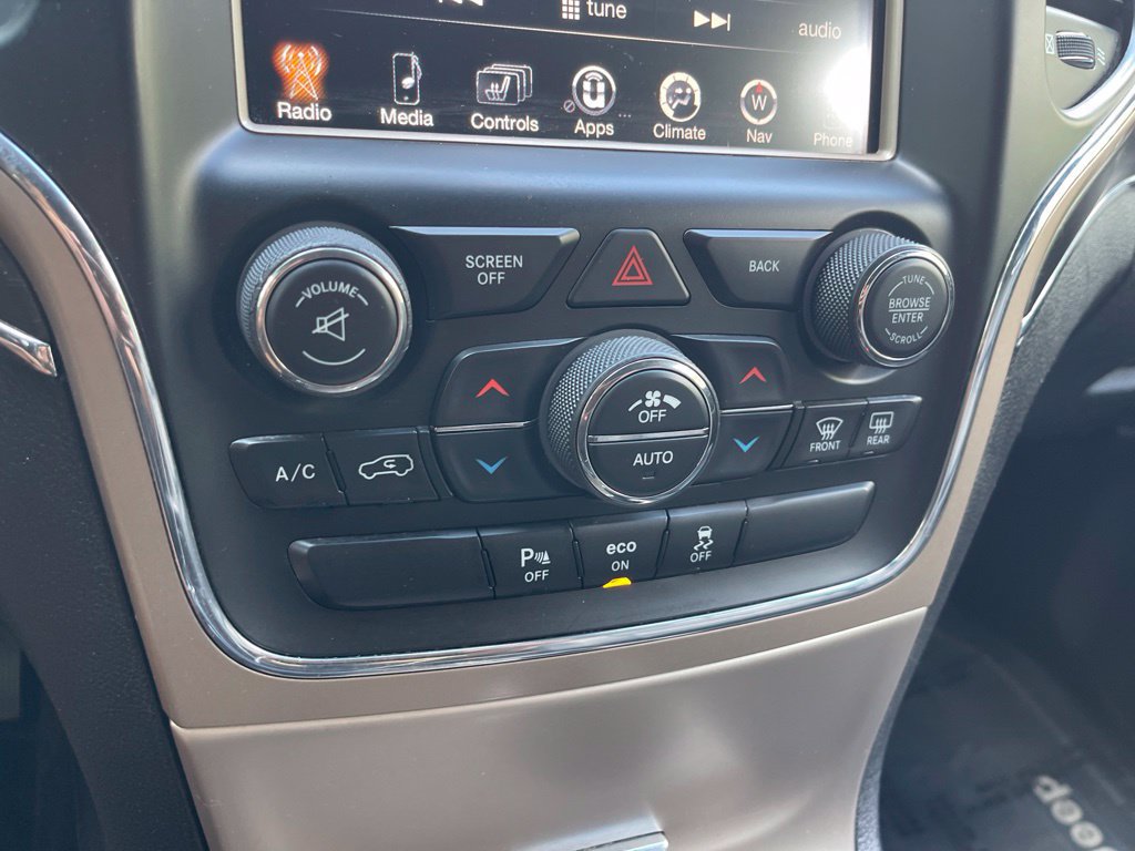 Used 2014 Jeep Grand Cherokee Limited AWD/4WD image 23