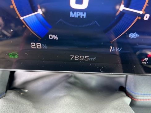 Certified 2025 Chevrolet Blazer EV RS image 36