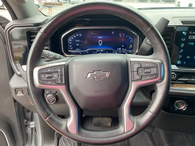 Used 2023 Chevrolet Silverado 1500 RST AWD/4WD image 18