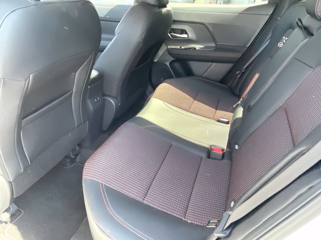 Certified 2025 Nissan Kicks SR AWD/4WD image 13