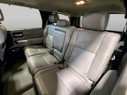 Used 2020 Toyota Sequoia Limited w/ Safety & Convenience Package AWD/4WD image 20