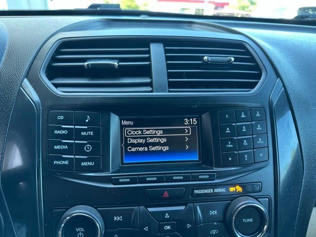Used 2017 Ford Explorer 4WD image 11