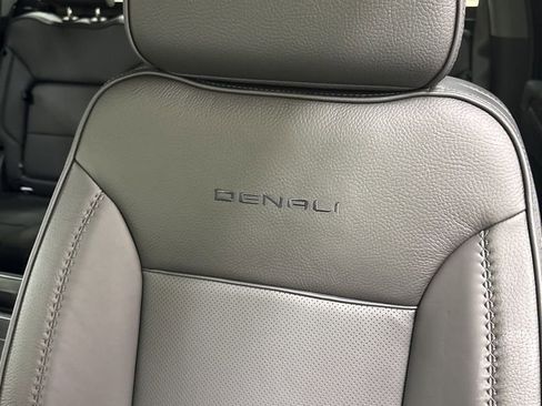 New 2026 GMC Sierra 2500 Denali w/ Denali Reserve Package image 17