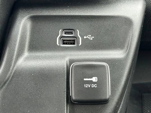 Used 2024 RAM ProMaster 2500 FWD image 20