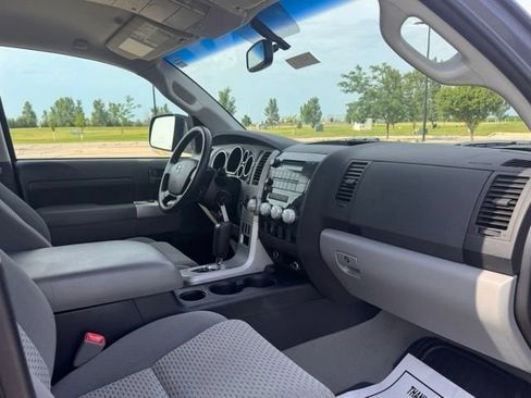 Used 2008 Toyota Tundra 4x4 CrewMax image 24