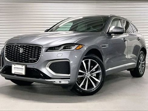 Certified 2025 Jaguar F-PACE R-Dynamic S image 1