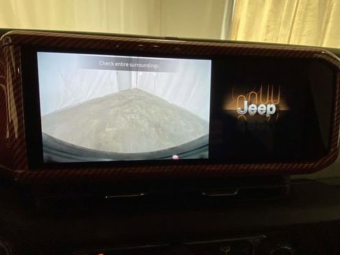 Used 2024 Jeep Wrangler Sport image 16