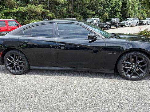 Used 2021 Dodge Charger R/T w/ Blacktop Package RWD image 7