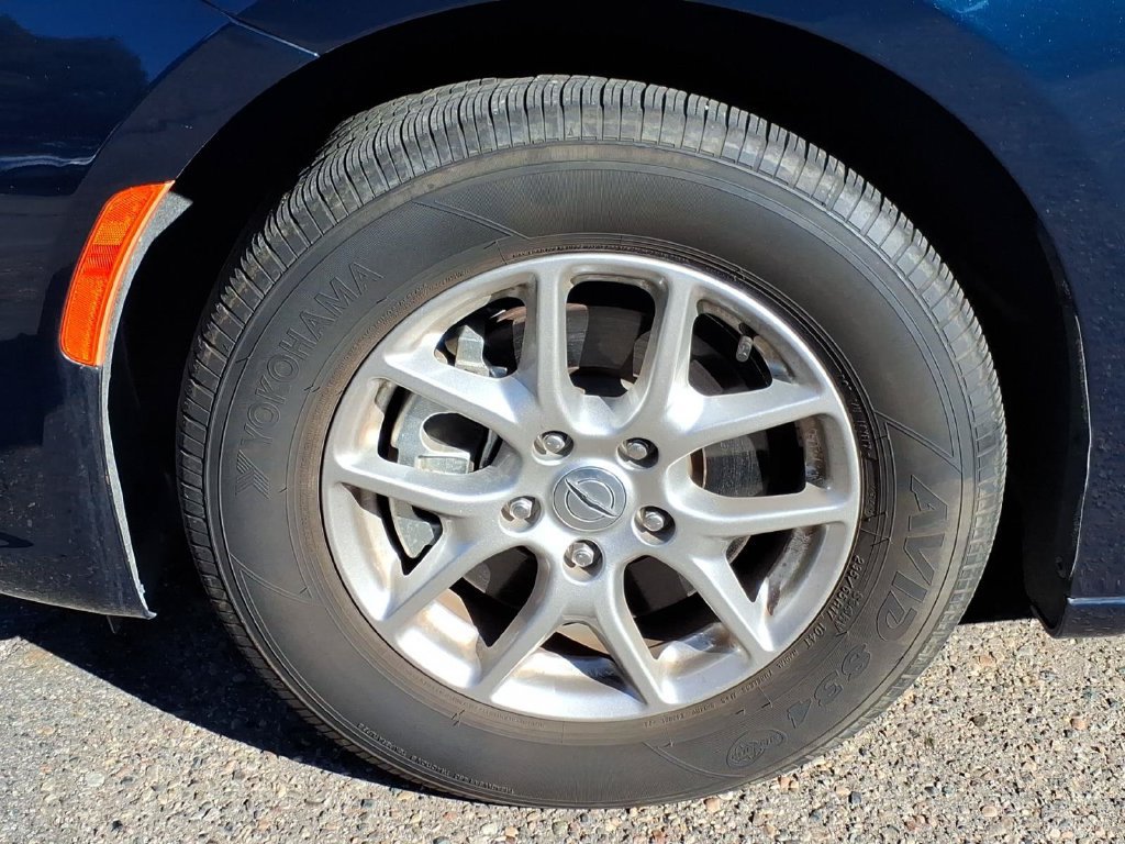 Used 2025 Chrysler Pacifica Select FWD image 9